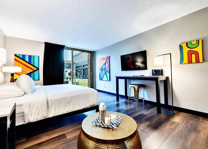The Highlander Hotel, Ascend Hotel Collection